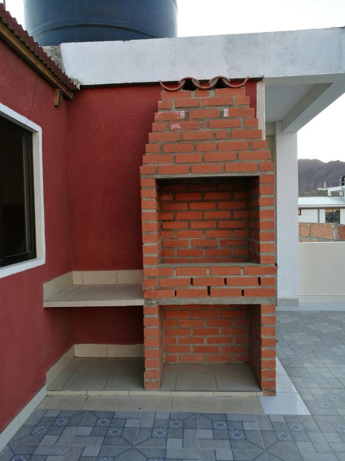 טופיזה Vargas Hotel מראה חיצוני תמונה